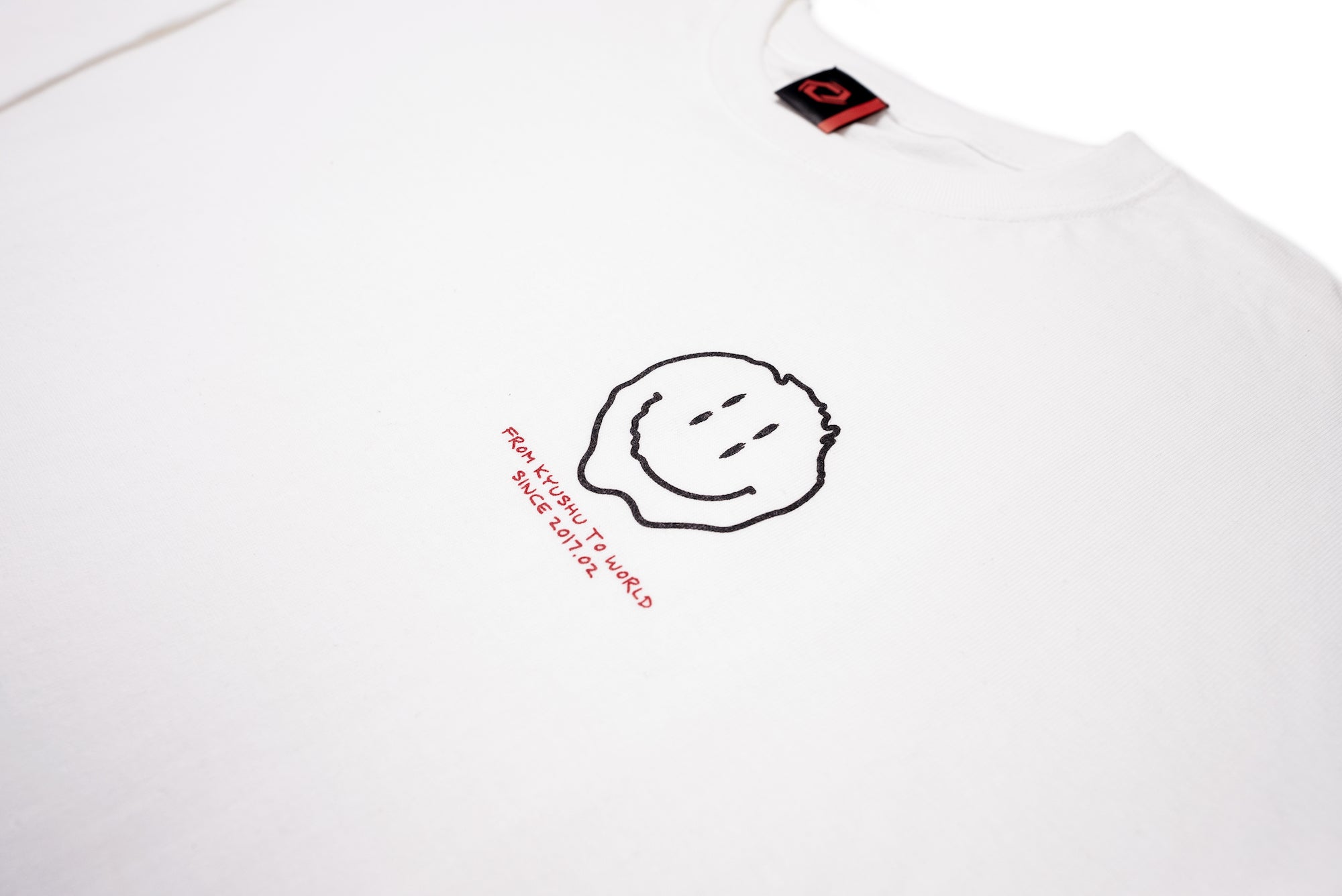 SENGOKU SMILE GRAPHIC LONG TEE WHITE